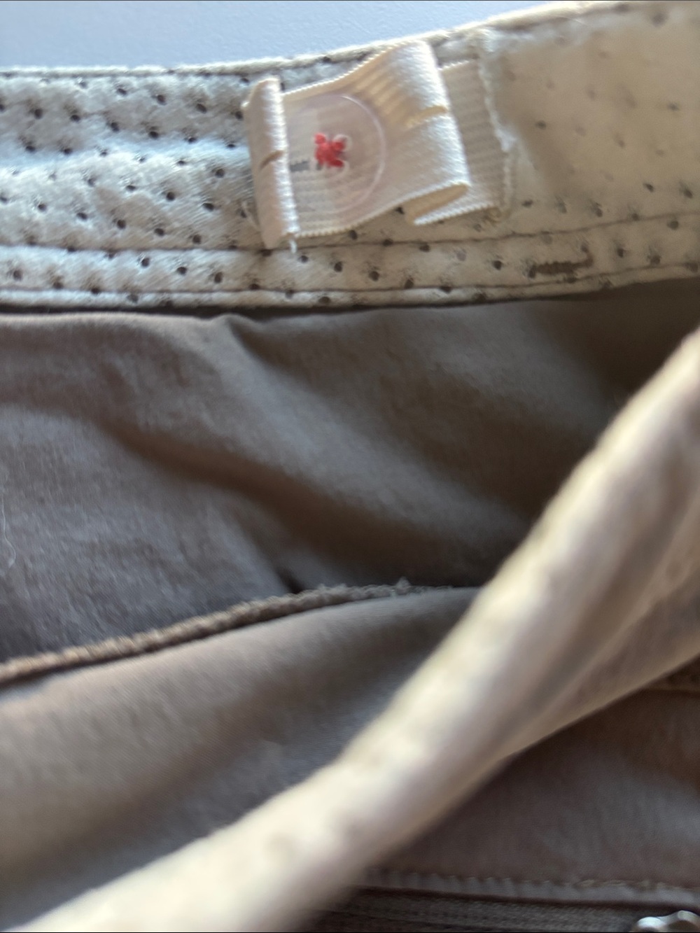 L L Bean Tan Capri Pants Size 14 - Picture 8 of 9